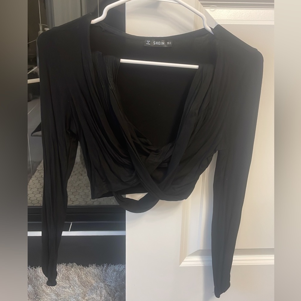 black wrap top